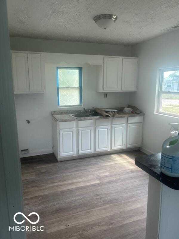 Building Photo - 2238 Admiral Dr