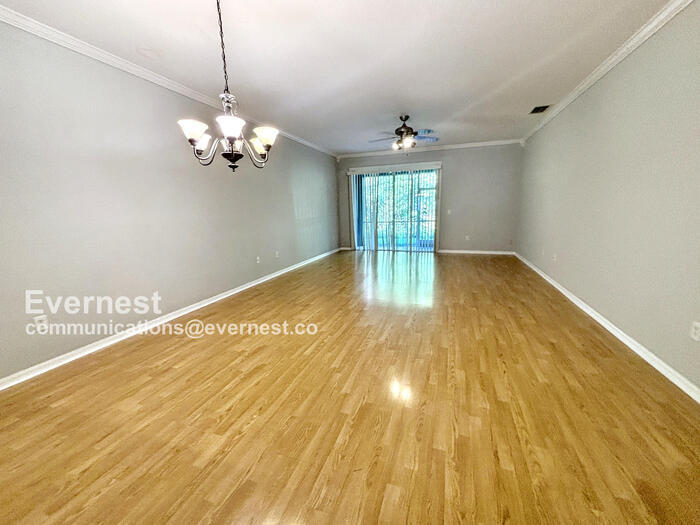 Building Photo - 18106 Nassau Point Dr