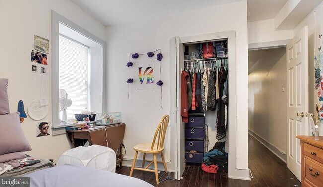 Building Photo - 1902 N 17th St