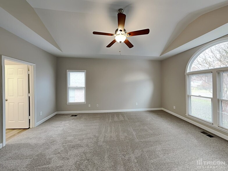 Building Photo - 4932 Tulip Grove Ln