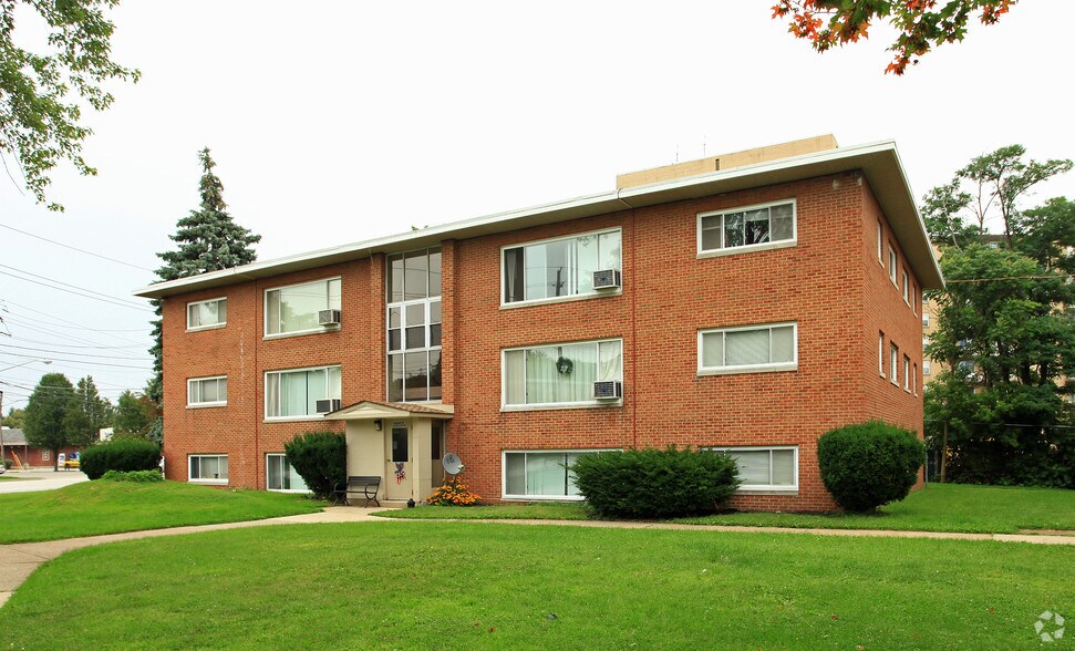 Primary Photo - Georgetown Apartments