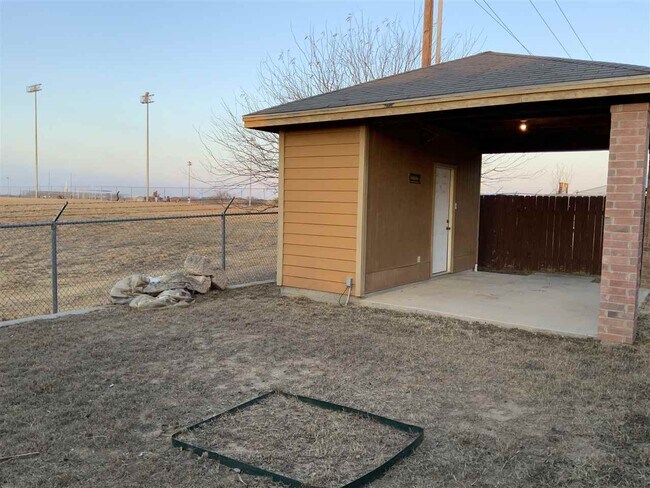 Building Photo - 2630 Comal Loop