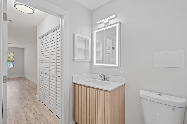 Building Photo - 2514 Taylor St