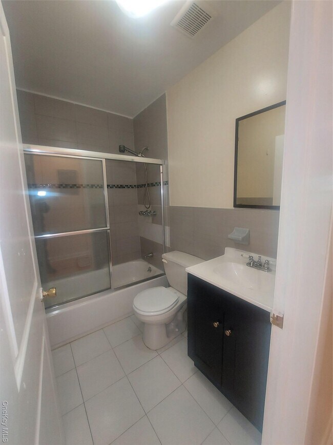 Building Photo - 1123 Schenectady Ave