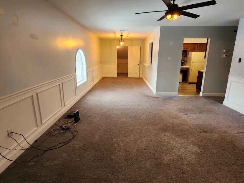 Building Photo - 3500 Bristol Oxford Valley Rd