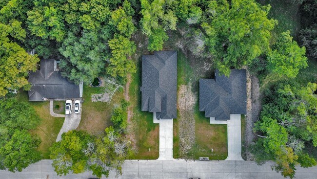 Building Photo - 519 Lovers Ln