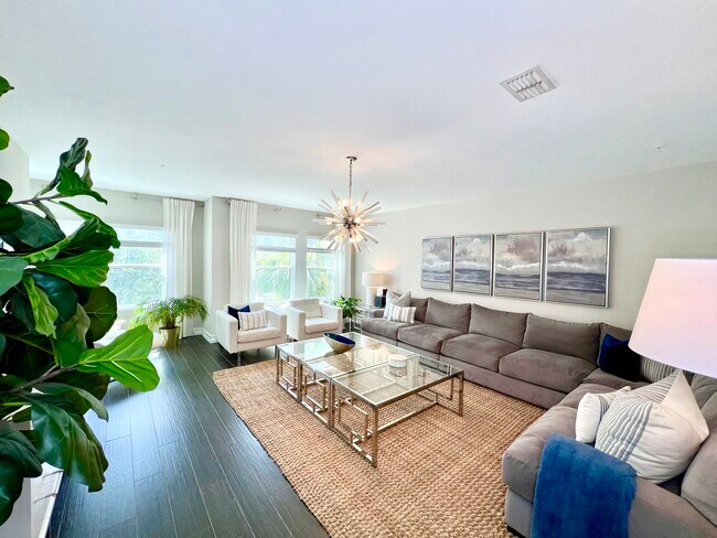 Building Photo - 5120 Bridge St