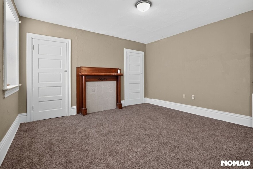 Building Photo - 4829 Lougean Ave