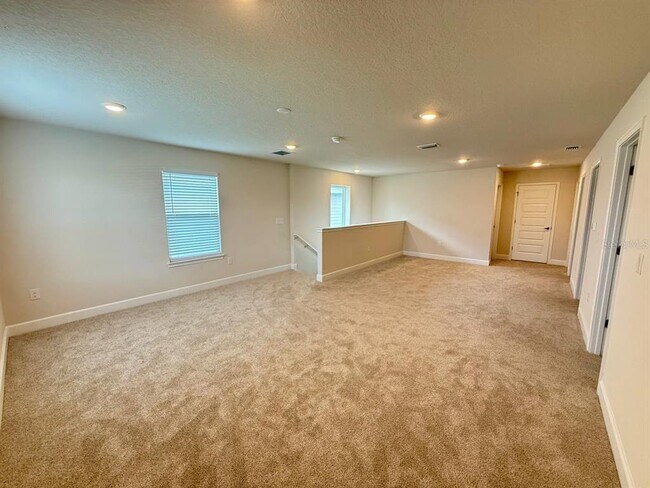 Building Photo - 3828 Sagefield Dr