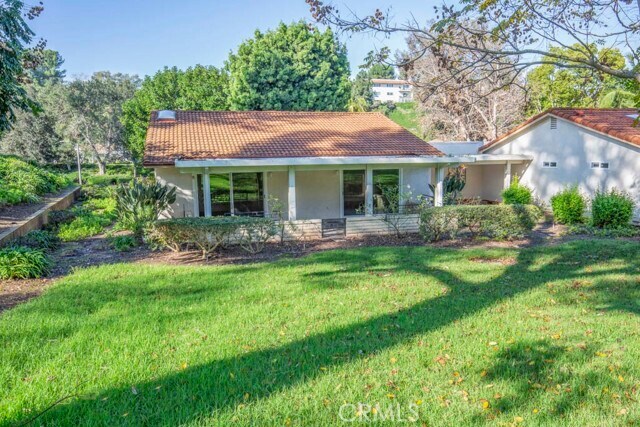 Building Photo - 5373 Avenida Sosiega