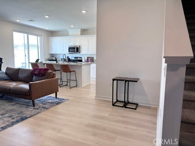 Building Photo - 32568 Ventura Ln