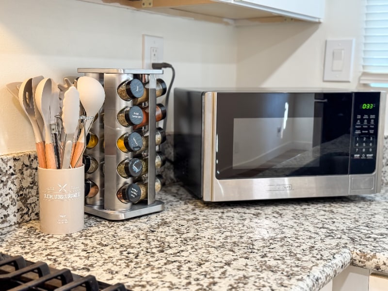 Building Photo - 225 S Main St