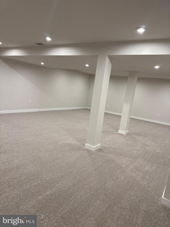 Building Photo - 2441 Widham Ln