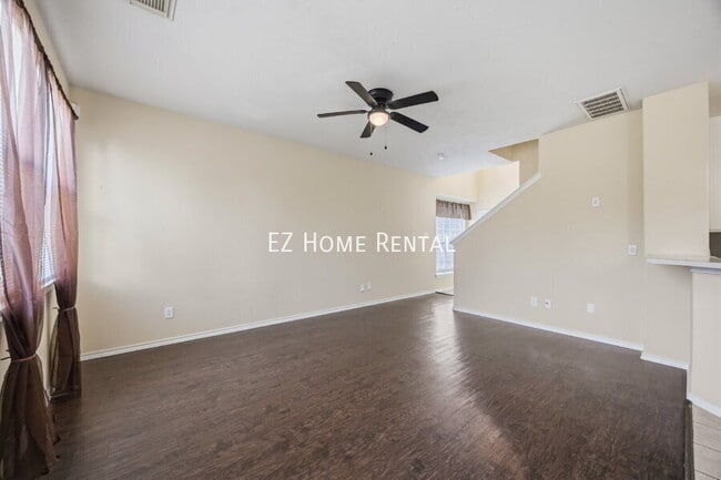Building Photo - 2951 Hackamore Hollow Ln