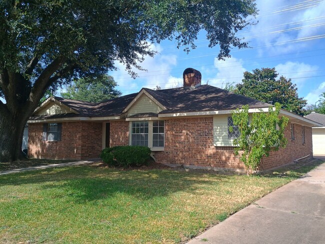 Building Photo - 7118 Redding Rd