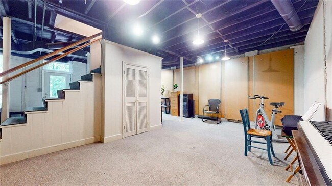 Building Photo - 1125 Willivee Dr