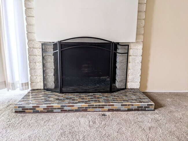 Decorative Only Fireplace - 972 Woodlawn Dr