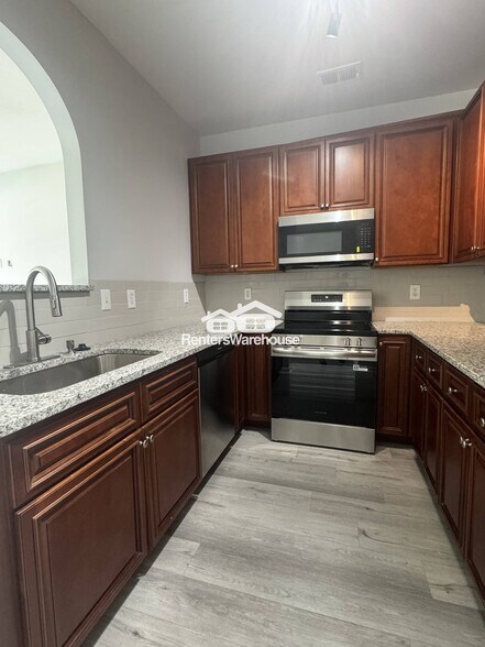 Building Photo - 7568 Rutgers Cir