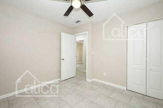 Building Photo - 2242 Willie Mays Pkwy