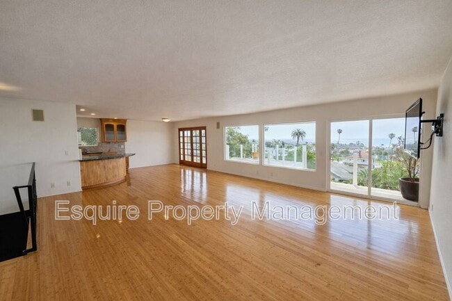 Building Photo - 1275 Buena Vista St