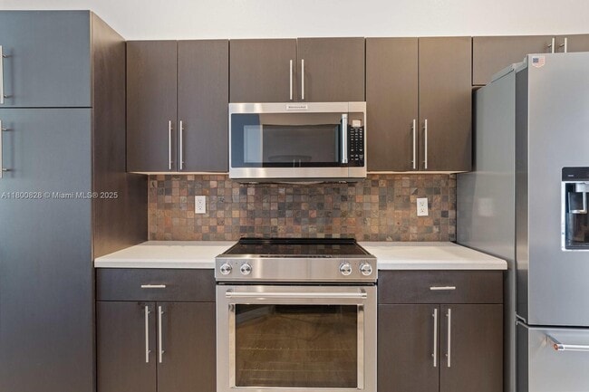 Building Photo - 1846 Harbor View Cir