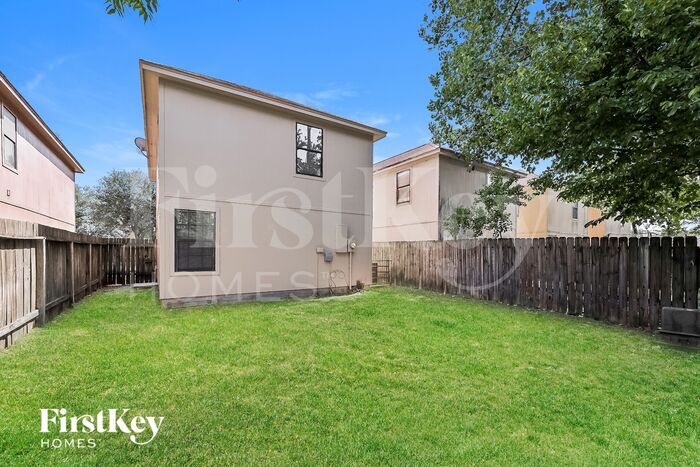 Building Photo - 2923 La Estancia Ln