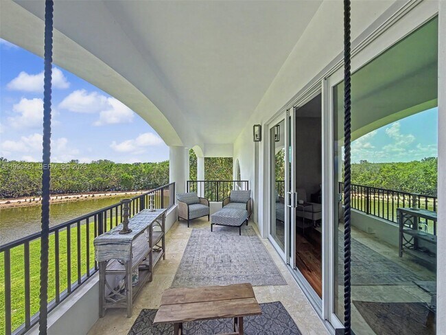 Building Photo - 13689 Deering Bay Dr