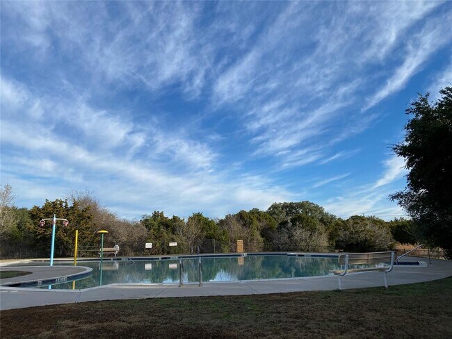 Building Photo - 516 Lark St