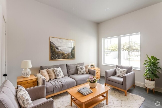 Building Photo - Brandon Luxury Living