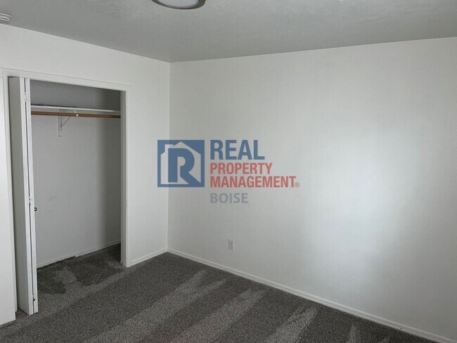 Building Photo - 3 Bedroom 2 Bath Boise Home Coming Soon!