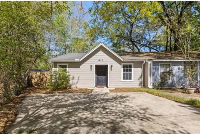 Building Photo - 1877 Meriadoc Rd