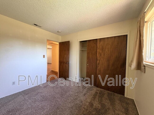 Building Photo - 324 Felton Way
