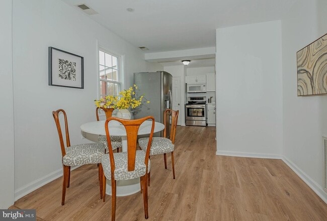 Building Photo - 108 New Jersey Ave NW