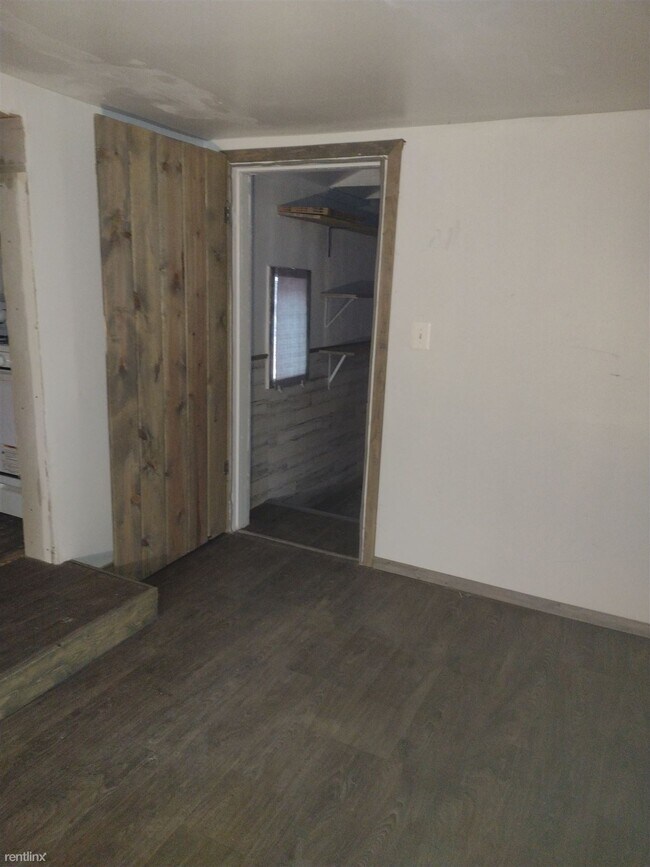 Building Photo - 2 br, 1 bath House - 473 Myrtle Street