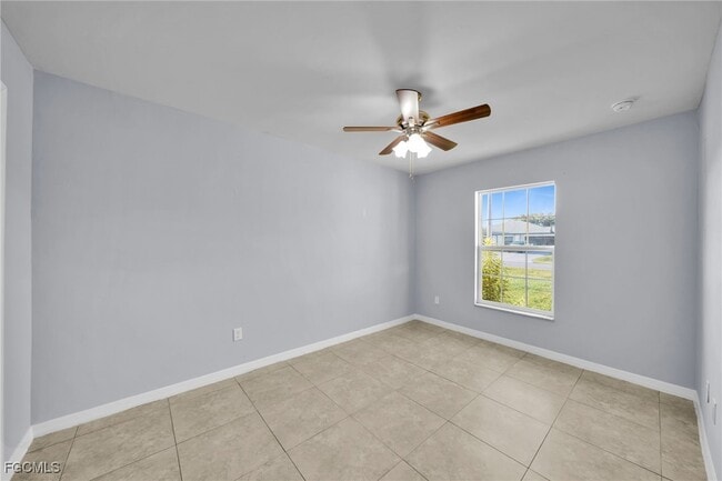 Building Photo - 1619 SW 33rd St