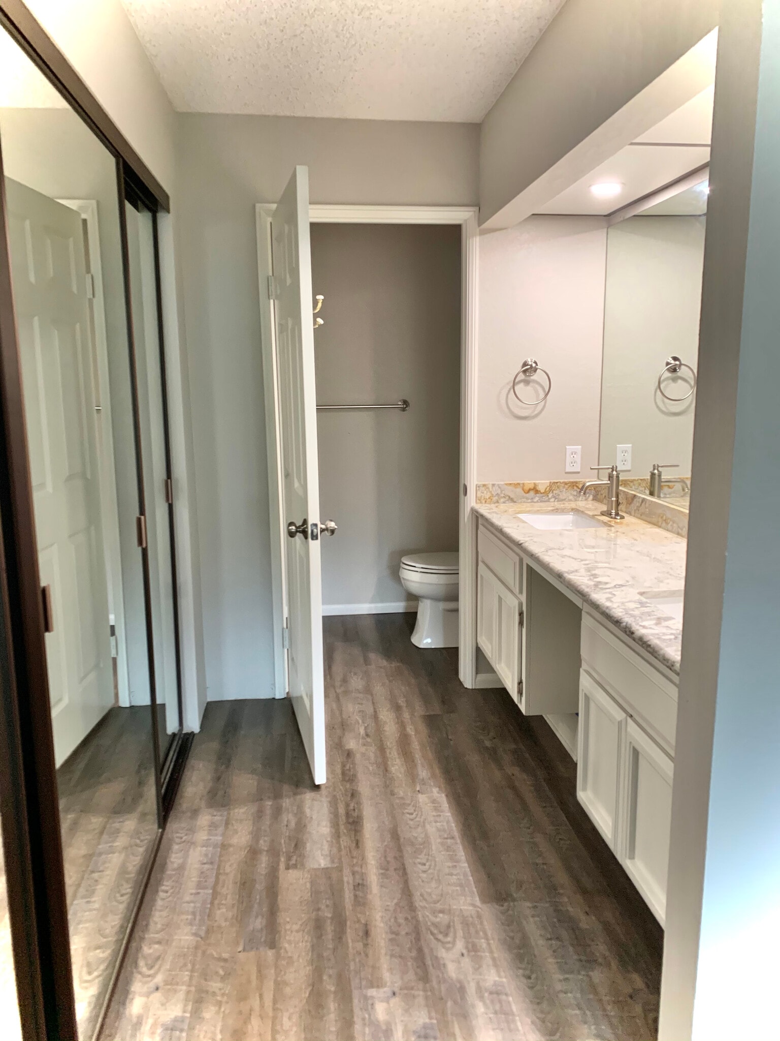 Bedroom #1 /sink area - 5665 Friars Rd