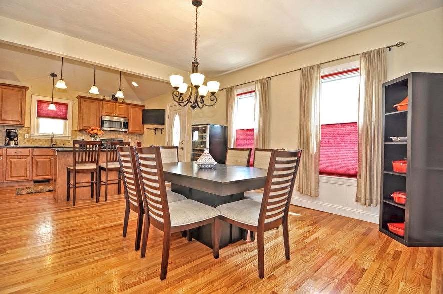 Dining Room - 27 Central St