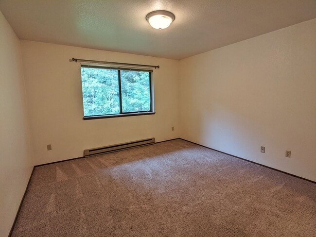 Building Photo - 2 Bed/2 Bath Spaulding Beach Condo
