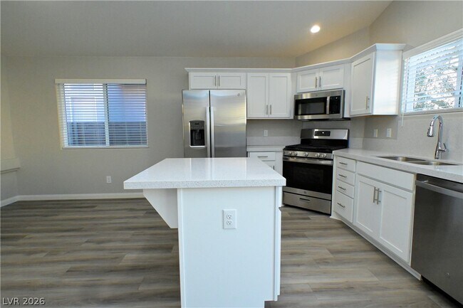 Building Photo - 7256 Winding Creek Dr