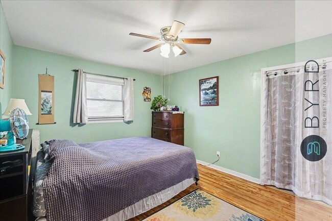 Building Photo - 3708 Grandel Dr