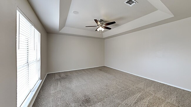Building Photo - Fantastic 3 Bedroom 2 Bathroom Home in Moo...