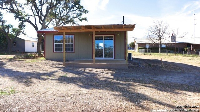 Building Photo - 23 US-87