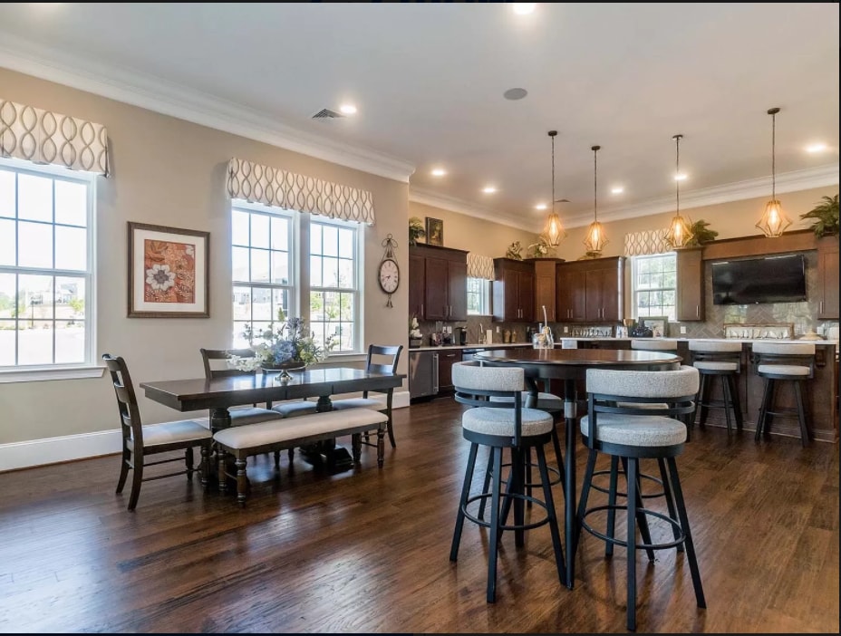 Building Photo - 1353 Fitchie Pl