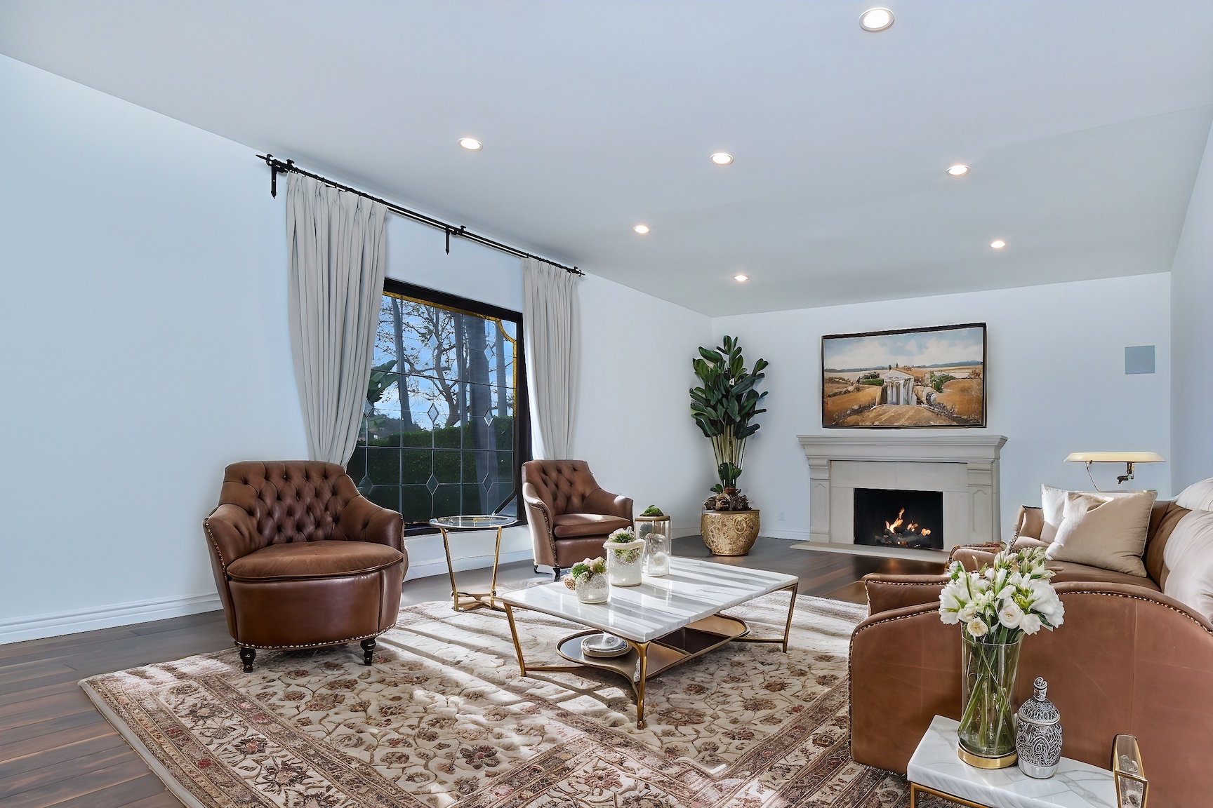 virtually staged - 6111 San Vicente Blvd