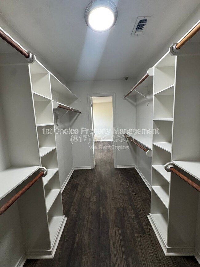 Building Photo - 957 Austin Ct