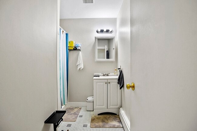 Building Photo - 87 Broad St