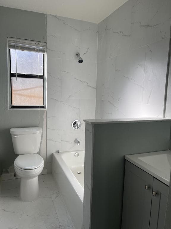 Building Photo - 1477 Pierce St