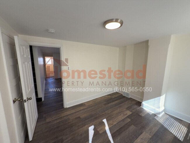 Building Photo - 20 Marshall Ave