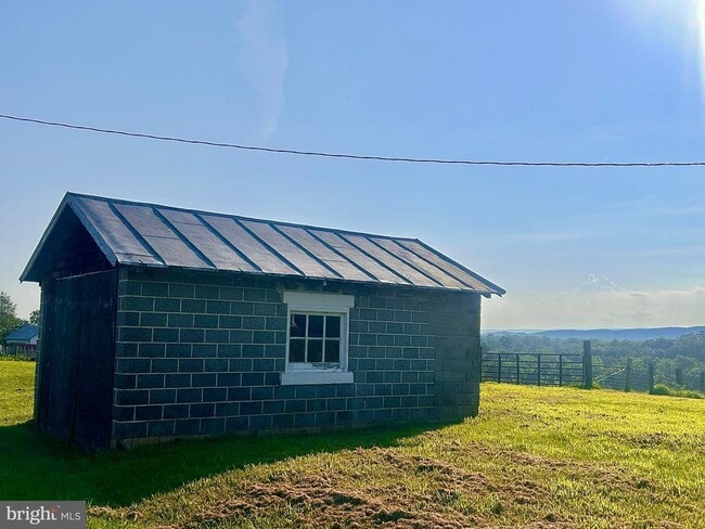 Building Photo - 3562 St Luke Rd