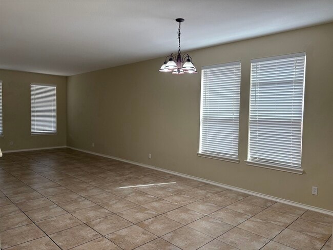 Building Photo - 2904 Anejo Dr